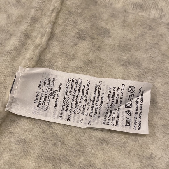 JCrew Factory, NWT, SM crewneck sweater, oatmeal - Picture 5 of 6